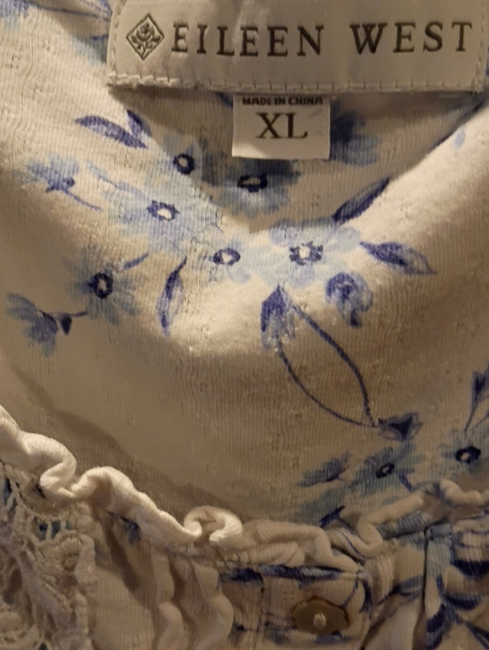FINAL PRICE Eileen West White Nightgown with Blue Floral Print